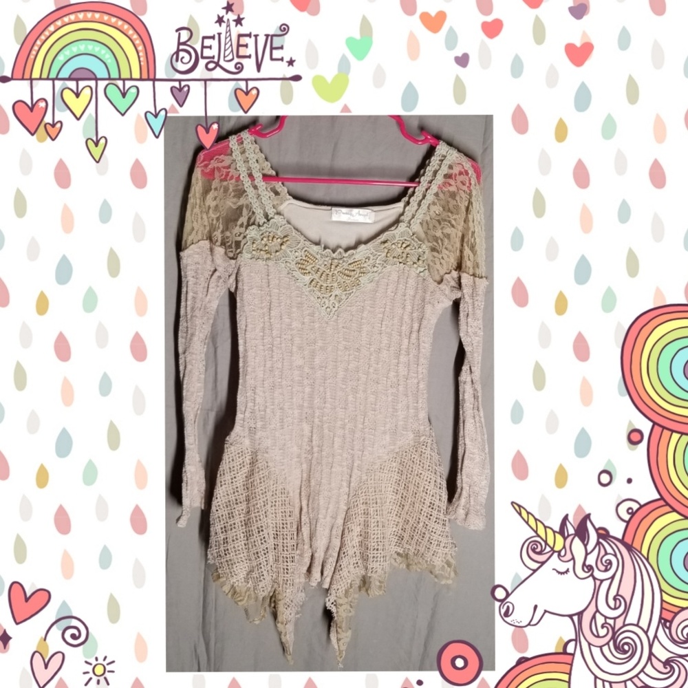 Pretty Angle womens shirt